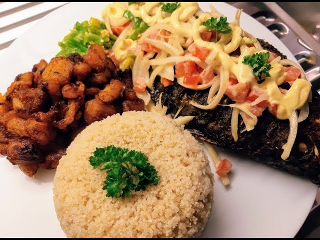 Attiéké Poisson frit + Alloco