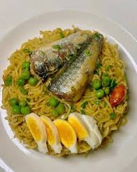 Indomie au légume + Viande + Alloco + Œuf
